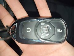 Chevrolet Monaro Plug-in Hybrid Connected Smart Edition - ფოტო 9