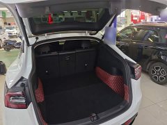 Tesla Model Y Long Range All-Wheel Drive - ფოტო 19