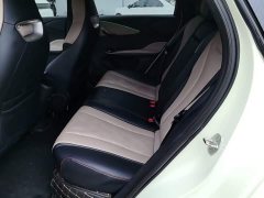 BYD Dolphin 420km Fashion Edition - ფოტო 17
