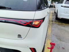 BYD Dolphin 420km Fashion Edition - ფოტო 8