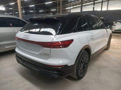 Audi Q5 e-tron 2022 40 e-tron Stellar Edition Mecha Package - ფოტო 7
