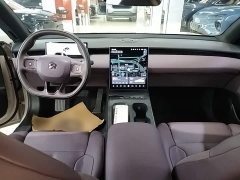 NIO ET5 75kWh - ფოტო 10