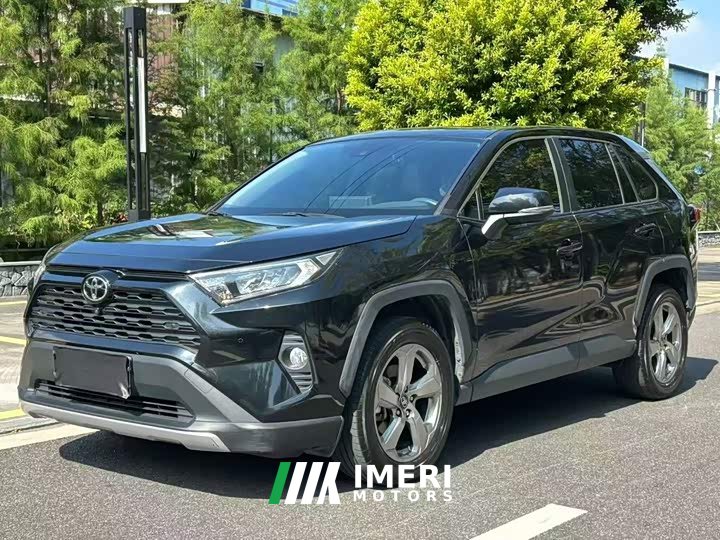 Toyota RAV4 2.0L CVT FWD Fashion Plus - ავტომობილი ჩინეთიდან