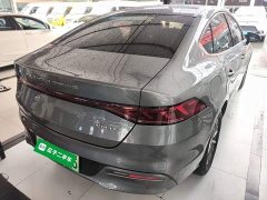 BYD Qin PLUS Glory Edition DM-i 55KM Leading - ფოტო 7