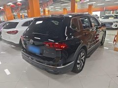 Volkswagen Tiguan L Outstanding Edition 300TSI Automatic Two-Wheel Drive Dragon Ascendant Version - ფოტო 7