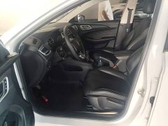 SAIC MG i5 2020 1.5L Manual 4G Connected Flagship Edition - ფოტო 15