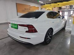 Volvo S60 B4 Intelligent Luxury Edition - ფოტო 7