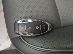 FAW Red Flag HS7 PHEV 2.0T PHEV AWD Flagship Comfort 6-Seater - ფოტო 9