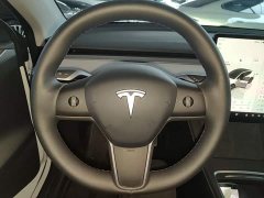 Tesla Model Y Rear-Wheel Drive - ფოტო 11