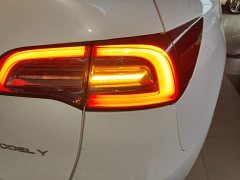 Tesla Model Y Rear-Wheel Drive - ფოტო 8