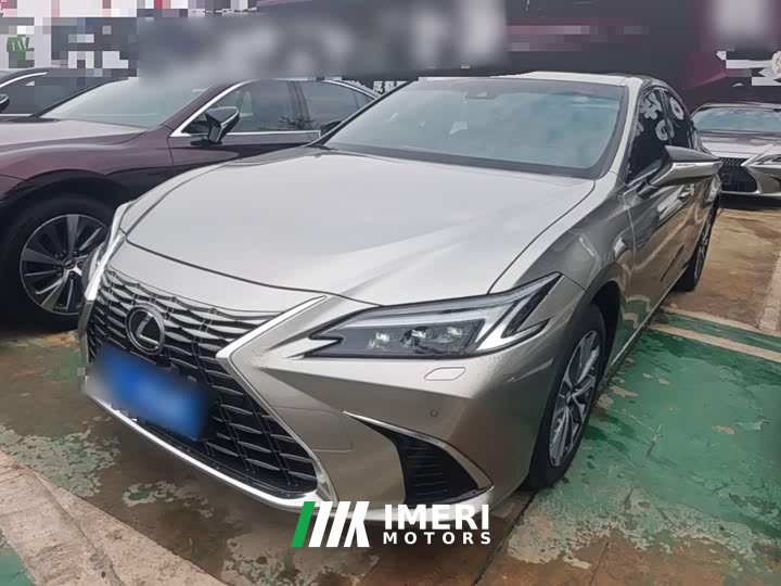 Lexus ES 200 Premium Edition - ავტომობილი ჩინეთიდან