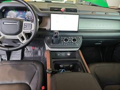 Land Rover Defender 2024 90 3.0T P400 HSE - ფოტო 14