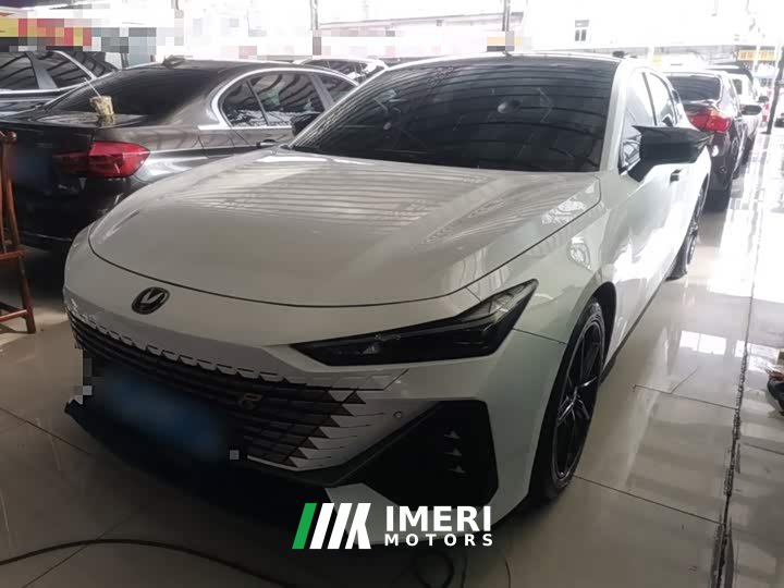 Changan UNI-V 2022 1.5T Deluxe - ავტომობილი ჩინეთიდან