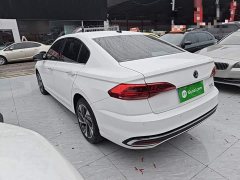 Volkswagen Bora 200TSI DSG Comfort Pro - ფოტო 5