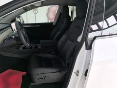 Tesla Model Y Standard Range RWD - ფოტო 15