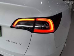 Tesla Model Y Standard Range RWD - ფოტო 8