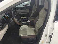 BYD Qin PLUS 2024 Glory Edition DM-i 55KM Leading - ფოტო 15