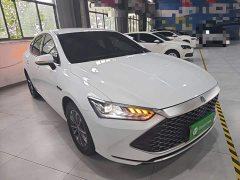 BYD Qin PLUS 2024 Glory Edition DM-i 55KM Leading - ფოტო 4