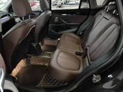 BMW X1 sDrive25Li Premier - ფოტო 17