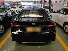 Toyota Avalon 2022 Hybrid 2.5L Luxury - ფოტო 6