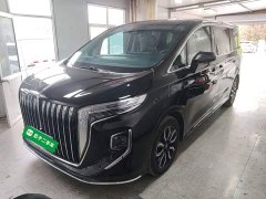 FAW Red Flag HQ9 2.0T Smart Connected Flagship Comfort Edition - ფოტო 1