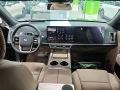 Li Auto L6 2025 Pro Smart Refresh Edition - ფოტო 10