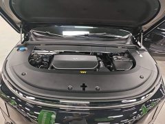 Li Auto L6 2025 Pro Smart Refresh Edition - ფოტო 20