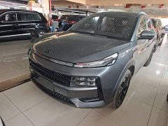 Chery Sihaо QX 2022 300T DCT Lunar Explorer Edition - ფოტო 2