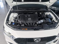 Mazda3 Axela 2.0L Automatic Luster Edition - ფოტო 16