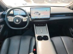 Baojun Yunhai 140km Plug-in Hybrid - ფოტო 10