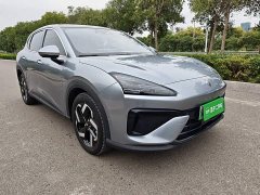 Baojun Yunhai 140km Plug-in Hybrid - ფოტო 4