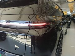 Li Auto L7 Pro - ფოტო 8