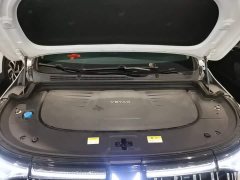 Voyah Lantu Dreamchaser 2022 Low Carbon Edition Family - ფოტო 17