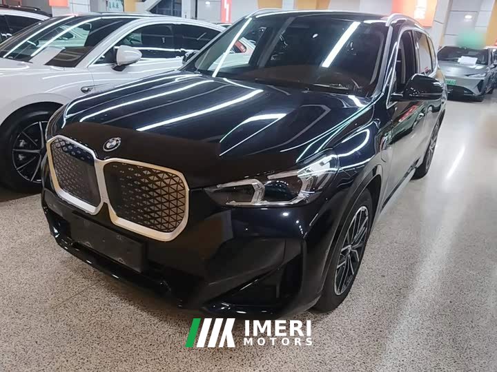 BMW iX1 eDrive25L M Sport Package - ავტომობილი ჩინეთიდან