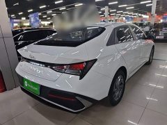 Hyundai Elantra 2023 1.5L CVT GLS Leading Edition - ფოტო 7