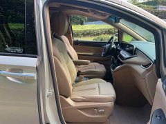 Buick GL8 ES Land Respect 653T Luxury - ფოტო 19