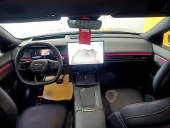 Lynk & Co Geely Lynk & Co 07 EM-P 2026 126 Extended Range Ultra - ფოტო 6