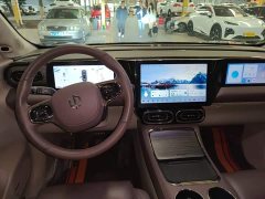 Leapmotor C11 Pure Electric 580 AWD Performance Edition - ფოტო 14