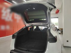 Tesla Model Y Rear-Wheel Drive - ფოტო 19
