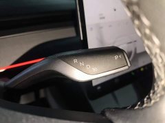Tesla Model Y Rear-Wheel Drive - ფოტო 14