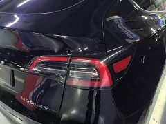Tesla Model Y Rear-Wheel Drive - ფოტო 8