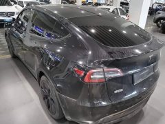 Tesla Model Y Rear-Wheel Drive - ფოტო 5