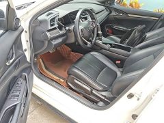 Honda Civic 2021 Hatchback 220 Turbo CVT Trendy Control - ფოტო 16