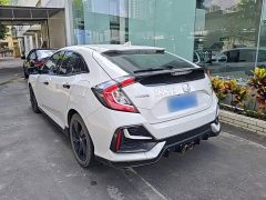 Honda Civic 2021 Hatchback 220 Turbo CVT Trendy Control - ფოტო 5