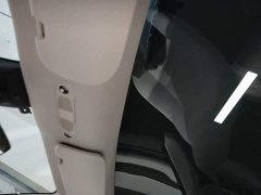 Tesla Model Y Standard Range RWD - ფოტო 18