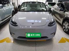 Tesla Model Y Standard Range RWD - ფოტო 3