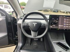 Tesla Model Y Rear-Wheel Drive - ფოტო 11