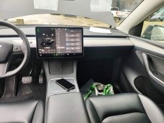 Tesla Model Y Rear-Wheel Drive - ფოტო 13
