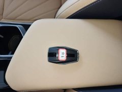 Geely Boyue L 2023 1.5TD DCT Luxury - ფოტო 17