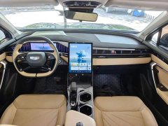 Geely Boyue L 2023 1.5TD DCT Luxury - ფოტო 6